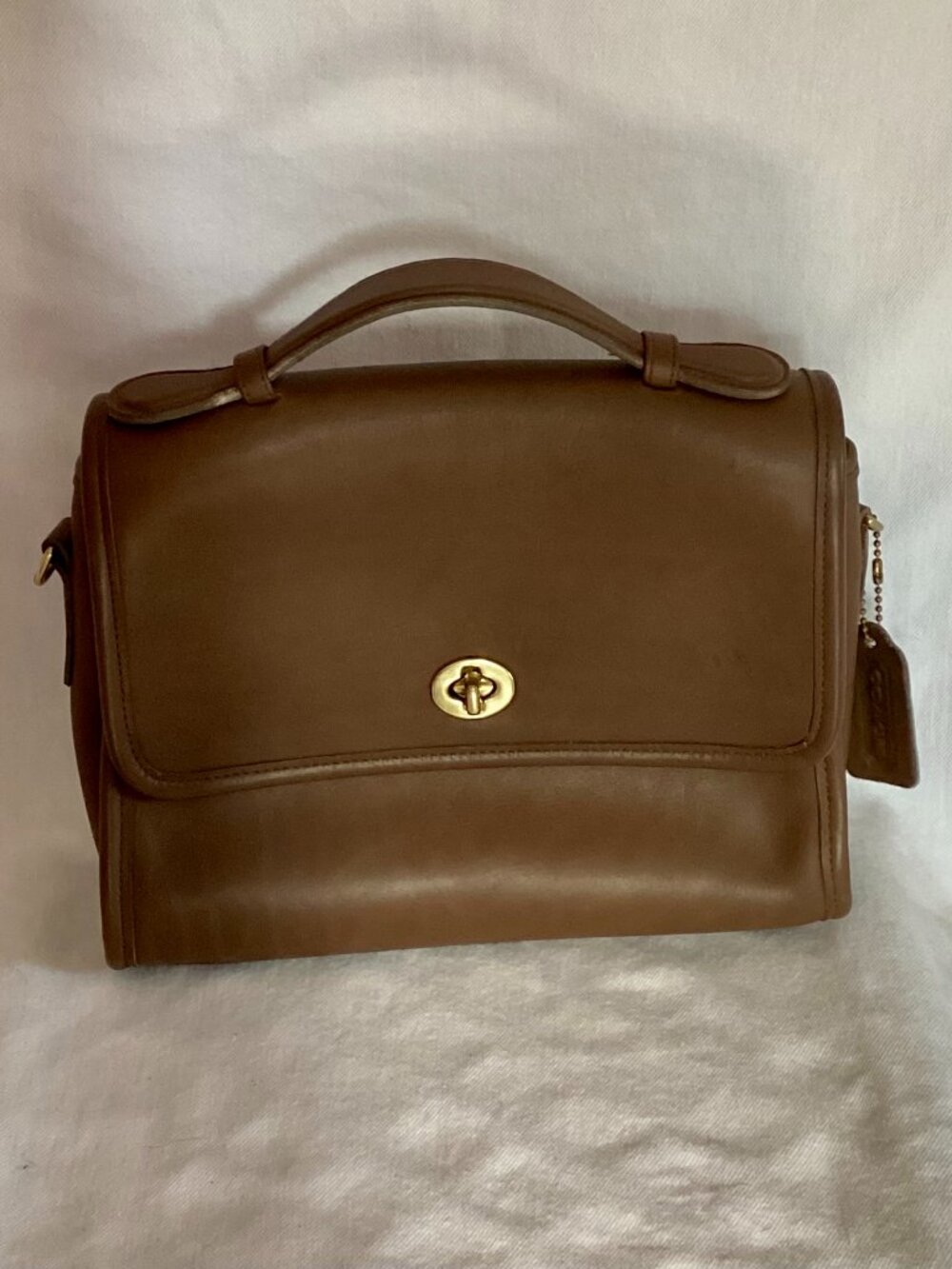 Vintage NOS Mint 1996 Coach USA Court Bag #9870 – Mahogany Glove Tanned Leather